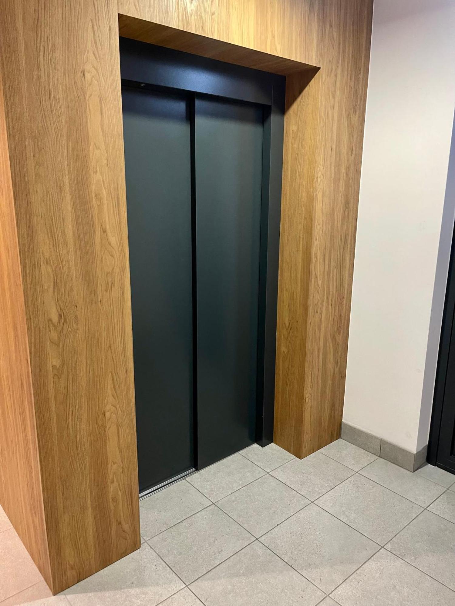Time&House Pileckiego Przy Centrum Onkologi I Klinice Novum Apartament Na Wylacznosc Pokoj,Sypialnia,Lozko, Lazienka,Kuchnia Leilighet Warszawa Eksteriør bilde